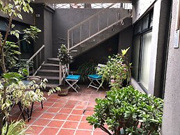 Filatelia Suites & Travel