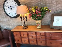 Filatelia Suites & Travel