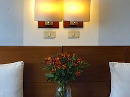 Filatelia Suites & Travel