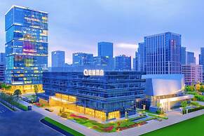 The Qube Hotel