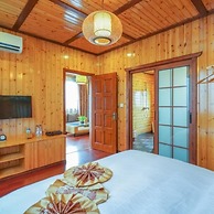 Phoenix Hotspring Resort