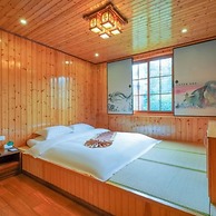 Phoenix Hotspring Resort