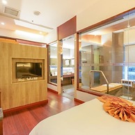 Phoenix Hotspring Resort