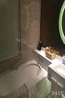 Shanghai HongQiao Airport Hotel