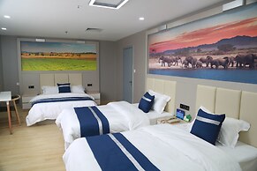 Golden Phoenix Hotel