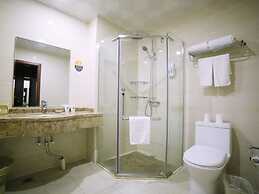 GreenTree Inn Huaian Chuzhou Avenue Zhou Enlai Memorial Hall Hotel