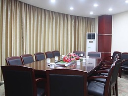 GreenTree Inn Huaian Chuzhou Avenue Zhou Enlai Memorial Hall Hotel