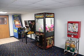 Econo Lodge Inn & Suites