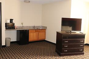 Econo Lodge Inn & Suites