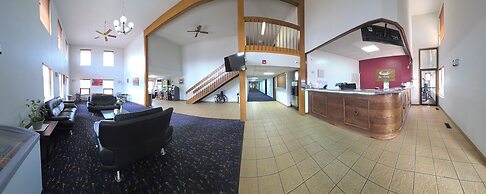 Econo Lodge Inn & Suites