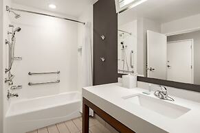 Courtyard by Marriott Columbus Phenix City