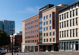 Residence Inn by Marriott Richmond Downtown