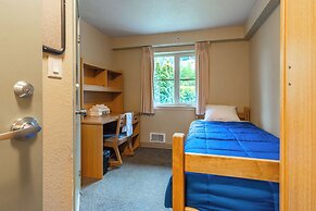Vancouver Island University Residences - Campus Accommodation