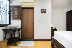 SK Boutique Maha Nakhon