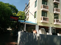 Mango Lagoon Place