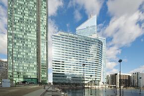 Melia Paris La Defense