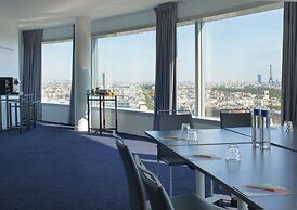 Melia Paris La Defense