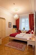 Pertschy Palais Hotel