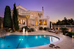 Villa Kokalis Resort