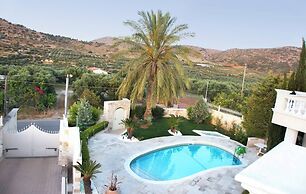 Villa Kokalis Resort