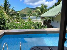 Sea View Lodge