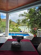 Sea View Lodge