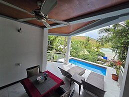 Sea View Lodge