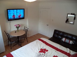 Enchanted Rainforest Guesthouse