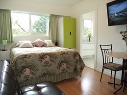 Enchanted Rainforest Guesthouse