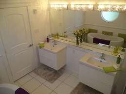 Enchanted Rainforest Guesthouse