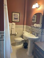 Nauvoo Grand Bed & Breakfast