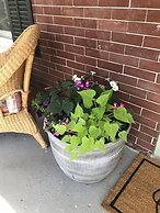 Nauvoo Grand Bed & Breakfast