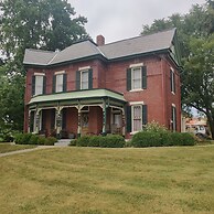 Nauvoo Grand Bed & Breakfast