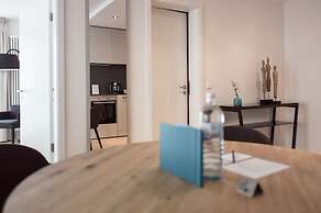 SUYTES Business Studios