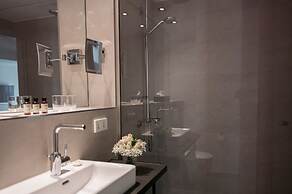 SUYTES Business Studios