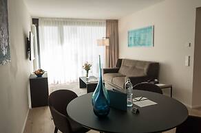 SUYTES Business Studios