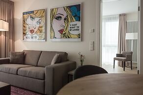 SUYTES Business Studios