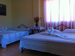 Merly's Place Cottages