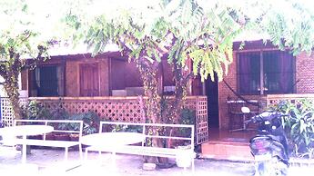 Merly's Place Cottages