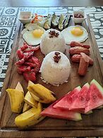 Tagaytay Country Hotel