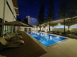 Tagaytay Country Hotel