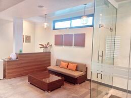 Tagaytay Country Hotel