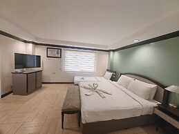 Tagaytay Country Hotel