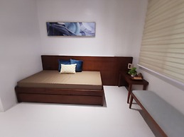 Tagaytay Country Hotel