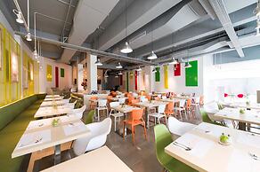 Zuri Express Mangga Dua