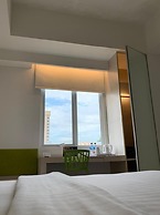 Zuri Express Mangga Dua