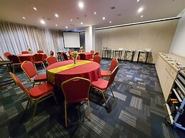 Zuri Express Mangga Dua