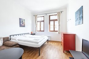 Family Apartments Praha 6