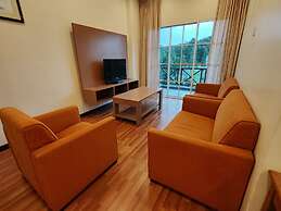 Iris House Resort & Apartment