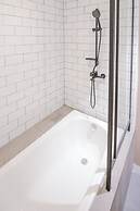 Citadines Connect Airport Jakarta